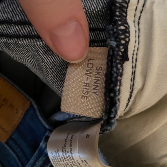 Burberry Brit Jeans - Picture 7 of 8